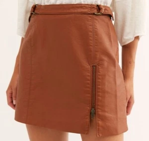 Free People Womens Sz 4 Fall Autumn Tan Camel Faux Leather Mini Skirt Zipper - Picture 1 of 6