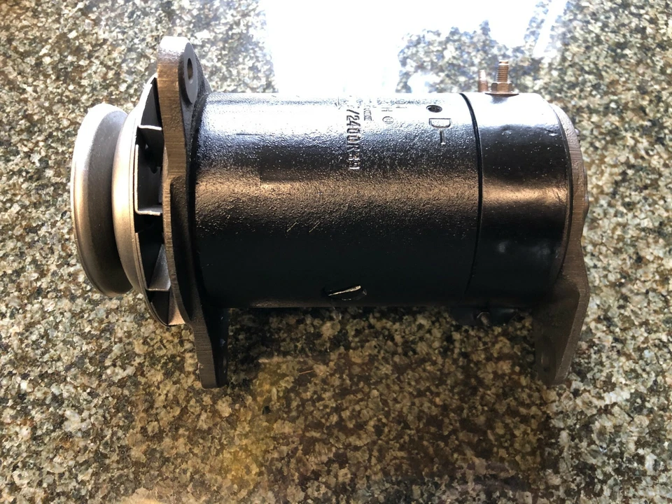 BMW 1500 1600 1600-2 1800 OEM Bosch Generator Restored 0101206096 6 Volt 50 AMP - Image 1 of 4