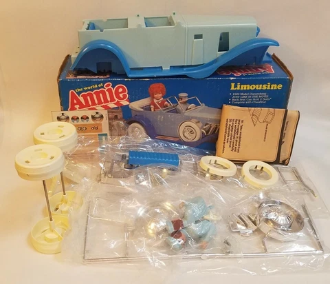 Vintage Knickerbocker Limousine Car Orphan Annie Toy 1929 Duesenberg Cover