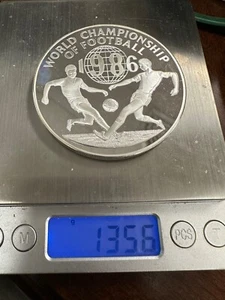 1986 Jamaica World Championship Football $100 Silver Proof Coin 4.8 OZ Silver - Picture 1 of 9