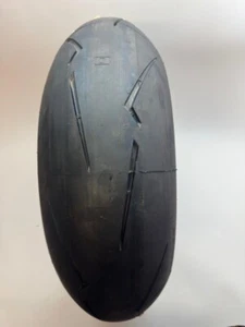 Gomma Pirelli Diablo SuperCorsa Sp 200/60 R 17 dot 2025 - Imagen 1 de 4