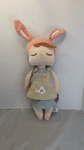 Metoo Angela Plüsch Stofftier Puppe Stoff Kleid Hase bestickt Schürze Teekanne Neu mit Etikett - Bild 1 von 8