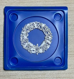 Vintage Corning Collectible Filigree Wreath Christmas Ornament With Box 1984 G46 - Picture 1 of 3