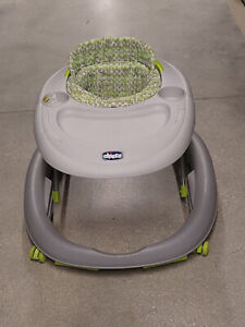 Pre-owned Chicco Baby Walker, Grey see Pictures 