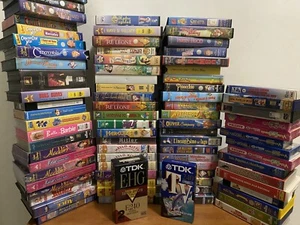 Film VHS Vario Genere - Foto 1 di 352