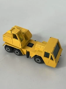 Vintage 1976 Matchbox Superfast Yellow Crane Truck No. 49 Lesney Made In England - Picture 1 of 5