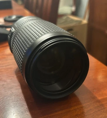 Usado NIKKON AF NIKKOR 70-300 1:4-5,6 G Foto 1 de 4