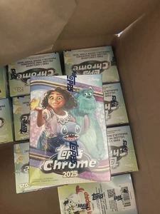 2025 Topps Chrome Disney Blaster Box In Hand Factory Sealed NEW Walt Disney - Picture 1 of 1
