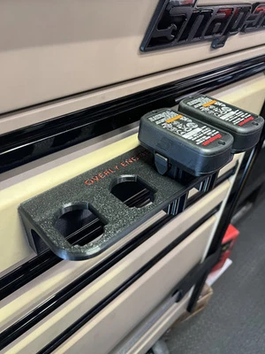 Snap-On 14.4v Magnetic Battery Holder - Image 1 of 3