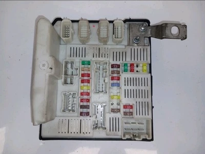 CENTRALINA INIEZIONE BSM Renault Kangoo/Grand Kangoo (KW) 2011 8201044235 - Immagine 1 di 3