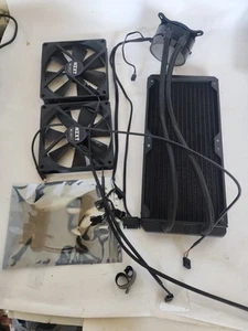 NZXT Kraken X62 Asetek All in One CPU Liquid Cooler 280mm - Afbeelding 1 van 6