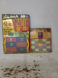 Tavola Lucky Strike .50 vintage anni 40 con chiave e tavola Charley entrambe un prezzo. - Foto 1 di 9
