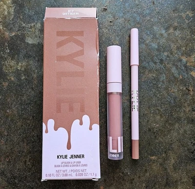 Kit de labios y delineador de labios Kylie Cosmetics CAN'T TALK RN 817 ¡NUEVO EN CAJA!  Precio de venta sugerido por el fabricante $35 Foto 1 de 2