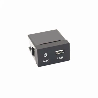Adaptador de puerto de entrada de audio USB AUX apto para automóvil Hyundai Elantra 2017+ #96120-F2010 Foto 1 de 4