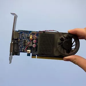 Dell Pegatron Nvidia GeForce GT530 1GB, PCI Express Graphics Card - Picture 1 of 4
