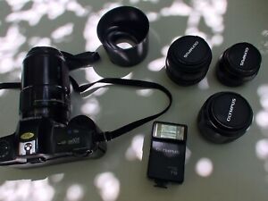 KIT Olympus OM 101 35mm fotocamera reflex 4 obiettivi 35-70 50 70-210 mm F2 T18