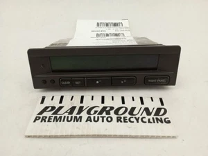 Saab 9-5 Aero Wagon Digital Clock Display Fits 2002 2003 2004 2005 - Picture 1 of 12