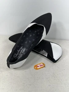 Skechers Cleo Point Washable Knit Skimmers Love Triangle Black/White Size 9 - Picture 1 of 9