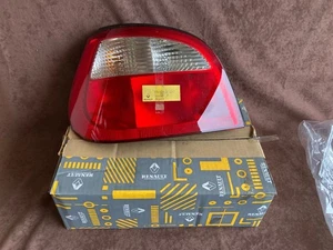 Original Renault Megane Original Rücklicht links NOS 7700428320 Valeo - Bild 1 von 3