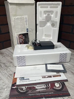 Franklin Mint 1:10 scale Die Cast 1942 Indian Motorcycle Model 442" - Image 1 of 4