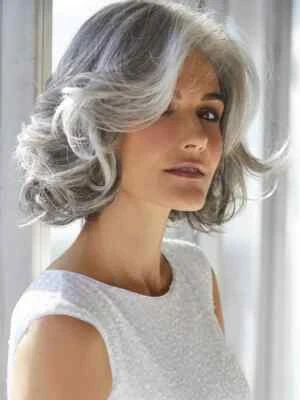 AMAL Rene of Paris парик кремовый ириски-R ChicWavyLayered Bob лучшие цены Reg $231 - Изображение 1 из 4