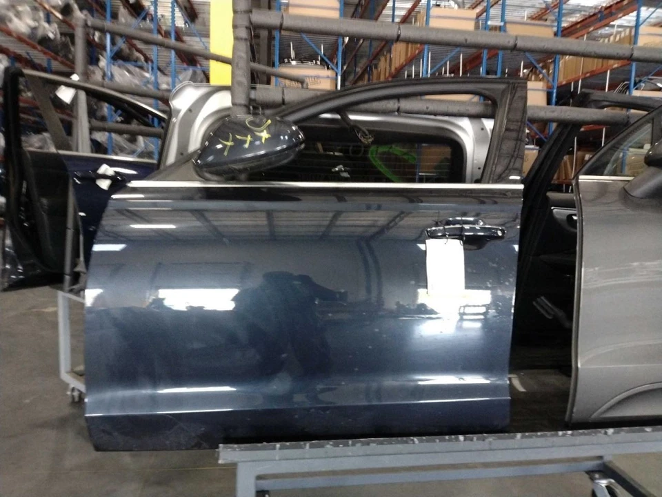 Driver Left Front Door Fits 12-18 AUDI A6 438877 - Изображение 1 из 1