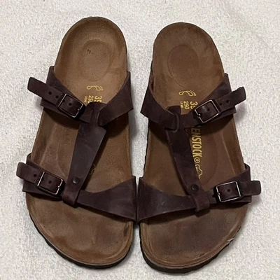 Sandálias Birkenstock ODESSA HABANA conforto alça no tornozelo marrom feminina 8 - Imagem 1 de 4