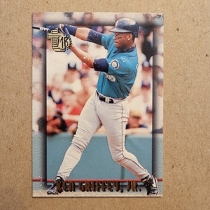 Ken Griffey Jr 1995 Topps Embossed Baseball Card # 51