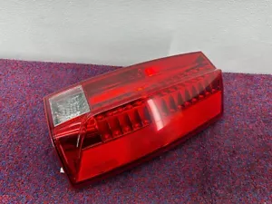 CADILLAC ESCALADE ESV 07-14 OEM REAR RIGHT PASSENGER SIDE TAILLIGHT TAILLAMP - Picture 1 of 7
