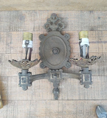 Antique Cast Iron Wall Mounted Electric 2 Light Sconce.....on/off sw Cover