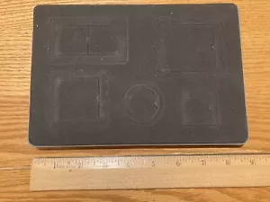 Fustellatrice Sizzix Bigz L Peekaboo Cornici per fare carte etichette - Foto 1 di 3