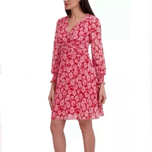 NWOT Julia Jordan Red Pink Chiffon V-Neck Long-Sleeve Dress Size 6 - Picture 1 of 14