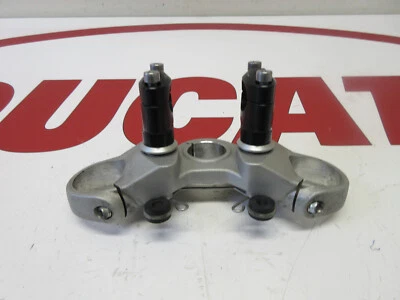 Yugo superior Ducati con elevadores cabezal de dirección Monster 696 796 1100 34120681A Foto 1 de 4