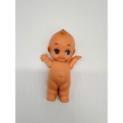 Linda estatuilla de juguete coleccionable Kewpie Baby Doll de colección para niños pequeños 4,5" Foto 1 de 4