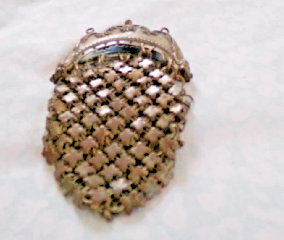 French Silver Chain Mesh Original Unique Mesh Kiss Clasp  Antique Purse WOW! - Image 1 of 4