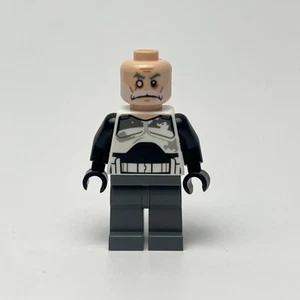 LEGO Minifigure - Commander Wolffe - From Set 75157 Captain Rex's AT-TE - Picture 1 of 5