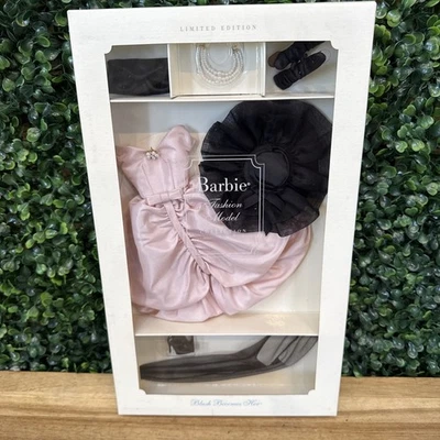 Барби Silkstone румяна становится ее модный аксессуар наряд #29652 никогда не доставался из коробки - Изображение 1 из 4