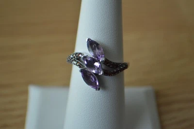 1.70 克拉 Morrocan 玫瑰石英三石戒指 铂金 银色 尺寸 7 — 第 1/4 张图片