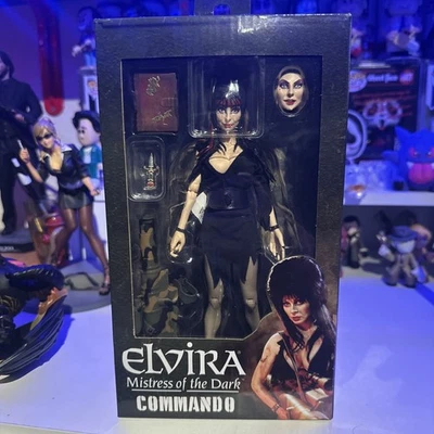 NECA Elvira Commando Mistress of the Dark nueva figura de acción sellada Foto 1 de 4