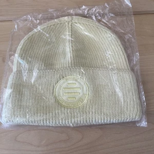 Genuine Bumble Beanie Light Yellow - Picture 1 of 2