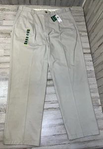 LL Bean Herrenhose Gr. 38 x 32 elegante Chino beige verstellbare Taille plissiert vorne neu mit Etikett - Bild 1 von 8