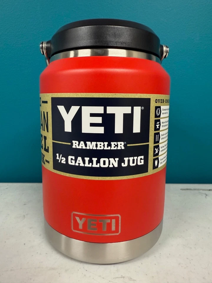Brocca Yeti Rambler 1/2 gallone - rosso salvataggio - nuova - spedizione gratuita - Immagine 1 di 1