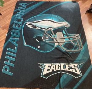 Philadelphia Eagles XL Blanket Size 5x6 1/2 feet.  Barely Used Great Condition! - Picture 1 of 1