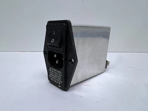 Schaffner FN1394-6-05-11 6A gefiltertes Power Entry Modul Doppelsicherung - Bild 1 von 9