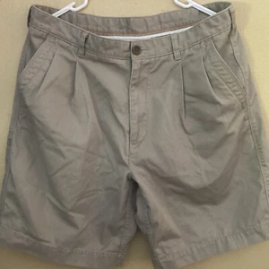 Savane Khaki Shorts Men's Size 34 Pleated Front Button Front Belt Loops - Picture 1 of 9