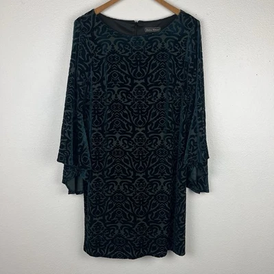 Jessica Howard Burnout Velvet Sheath Dress Whimsigoth Size 12 Bell Sleeve Green - Image 1 of 4