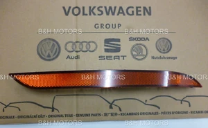 NEW GENUINE SEAT LEON CUPRA 2020 - 2024 REAR BUMPER REFLECTOR RIGHT 5FA945106A - Picture 1 of 9