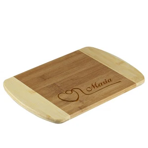 La Tabla de Cortar Bambú Bicolor Incl. Grabado Motivo Corazón Con Curva - Bild 1 von 3