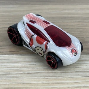 Hot Wheels Nintendo Super Mario Series Toad Vandetta Super Van Diecast Mattel - Picture 1 of 8