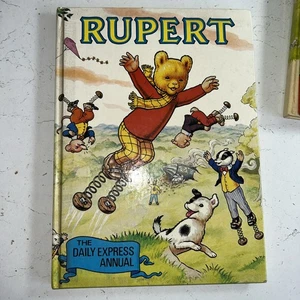 RUPERT THE BEAR - THE DAILY EXPRESS ANNUAL 1982 Good Condition VINTAGE (NV) - Picture 1 of 6